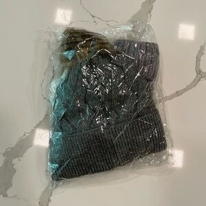 Knitted hat and gloves